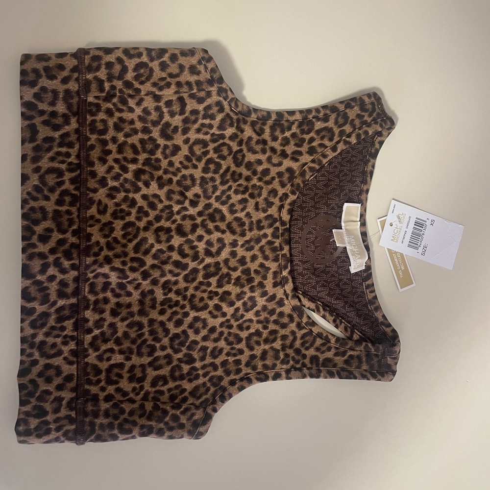 Leopard Print Sleeveless Top